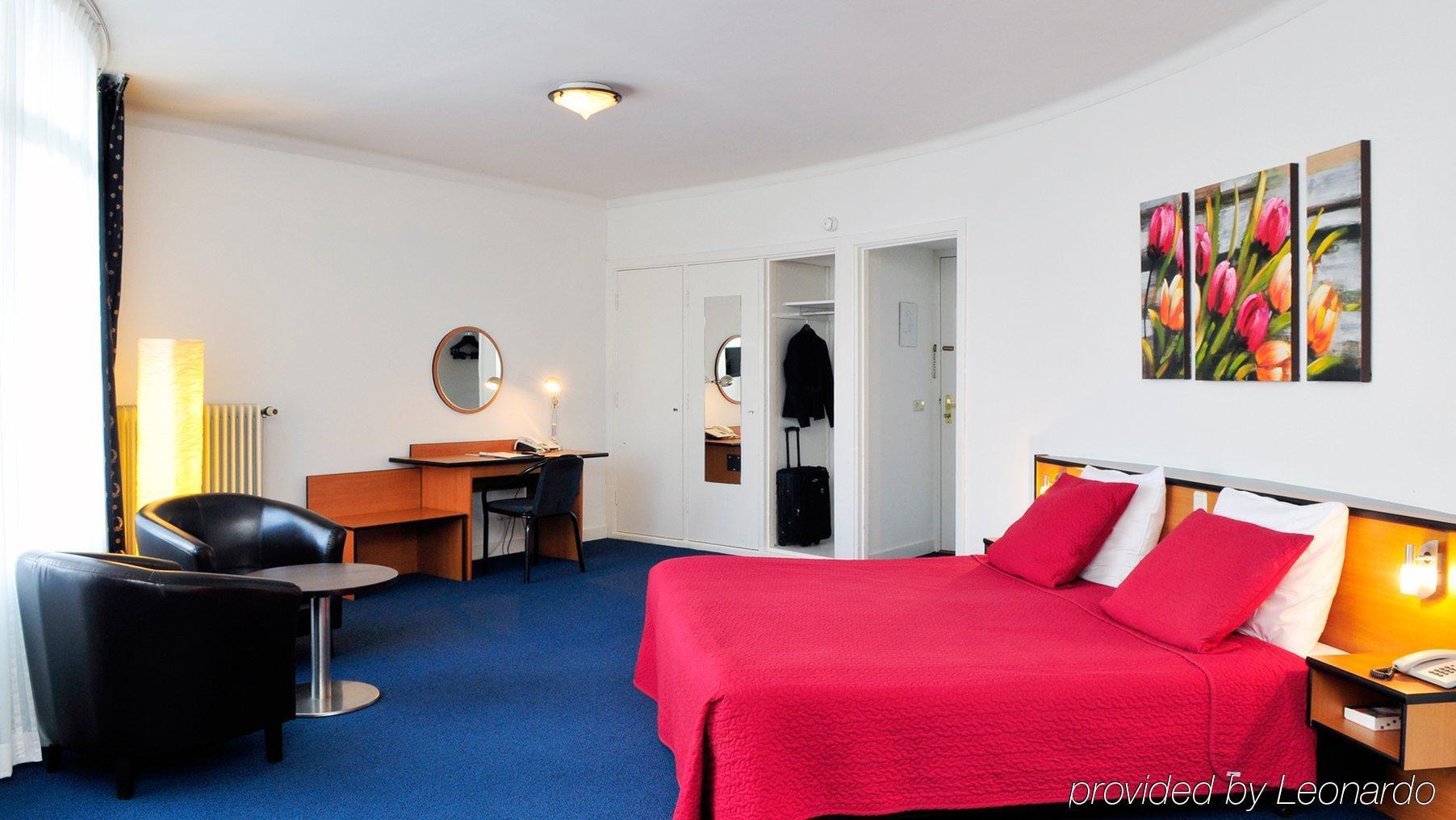 Gooiland Hotel Χίλβερσουμ Εξωτερικό φωτογραφία